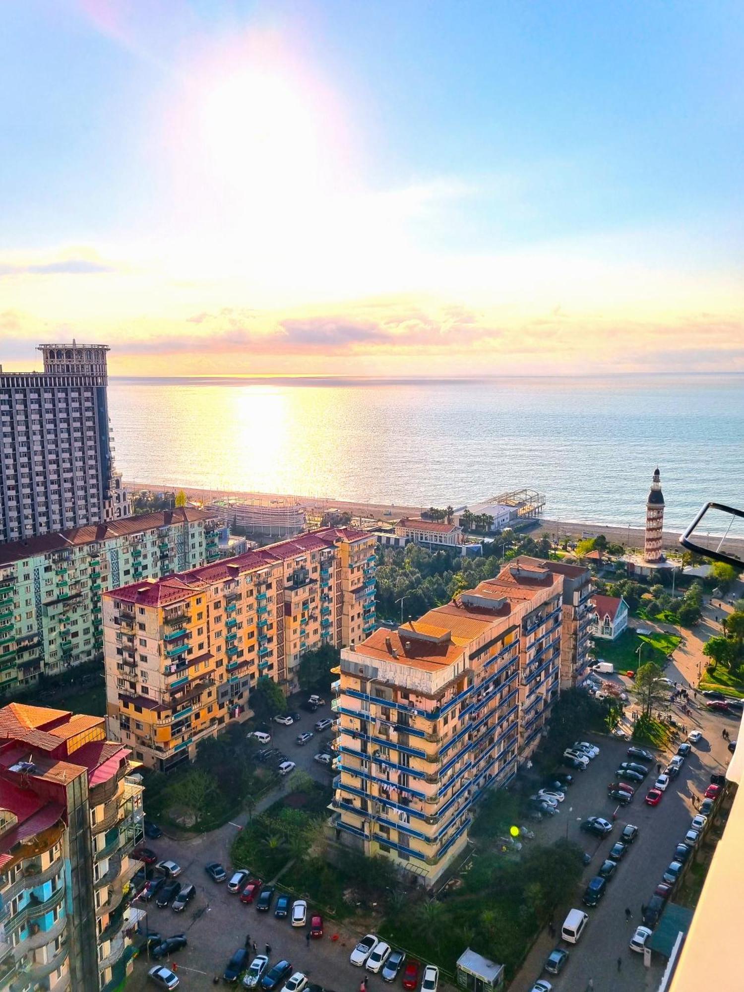 Apartamento Orbi Sity Batumi Exterior foto